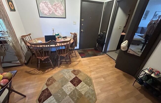 1 bed, 1 bath, $995, Unit 322