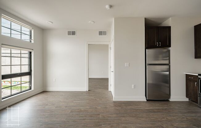 1 bed, 1 bath, $1,425, Unit 1112 N 4th St. Apt. 208