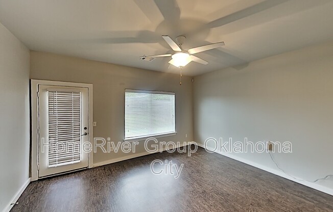 17604 HAMPTON PARK DR