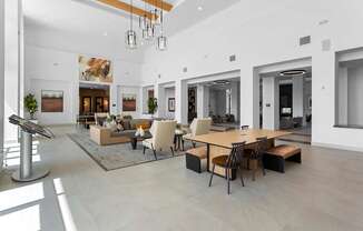 Resident clubhouse lounge - The Venue at Orange