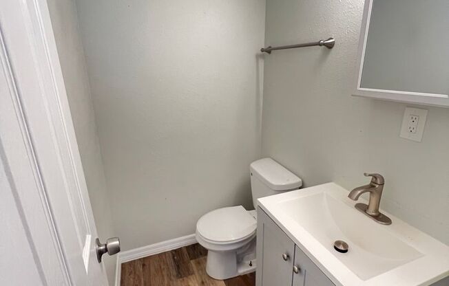 2 beds, 1.5 baths, 800 sqft, $1,495, Unit 133