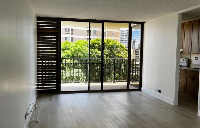 Newly renovated 1bd/1ba in Makiki