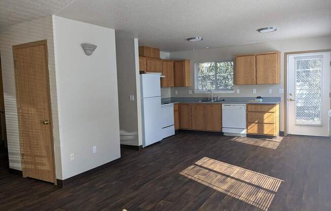 Lassam Terrace Apartments Kitchen