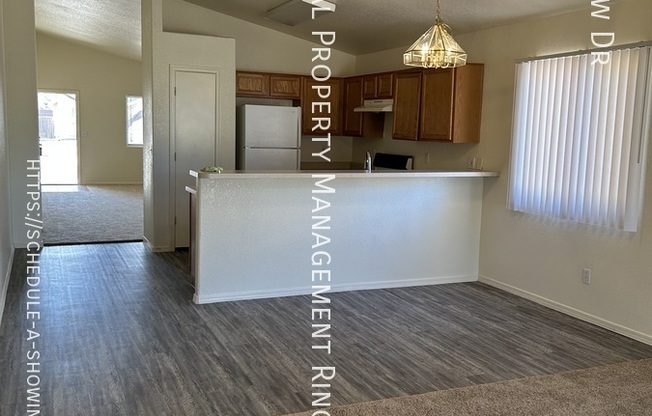 8137 E SUNDEW DR