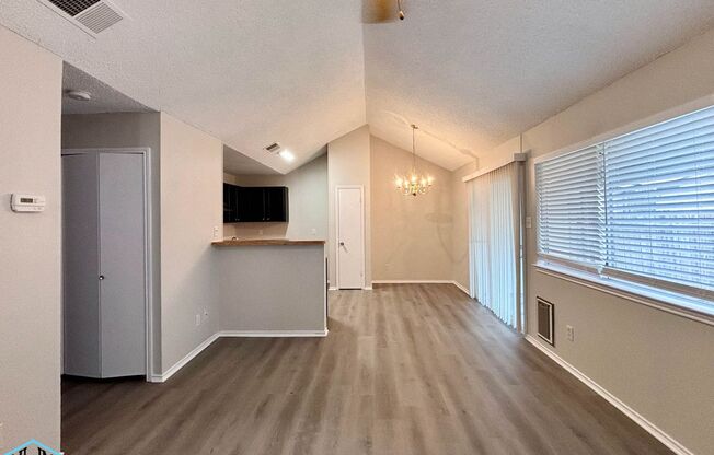 Beautifully renovated 3 bedroom, 2 bath house conveniently located near Culebra and 410.