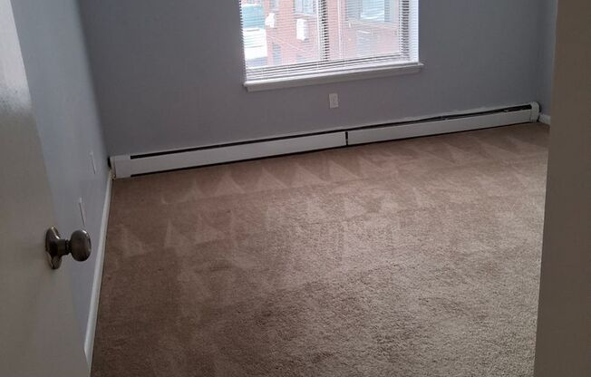 16 Niles Street