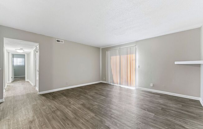2 beds, 2 baths, 1,150 sqft, $1,427, Unit 84H