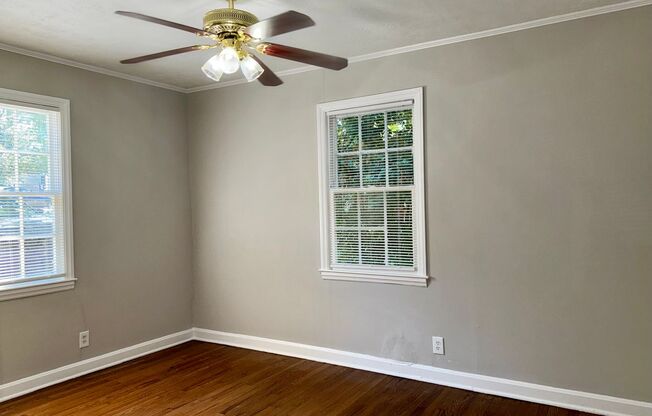 Three Bed/1 Bath Bungalow at Georgia Tech/Atlantic Station!
