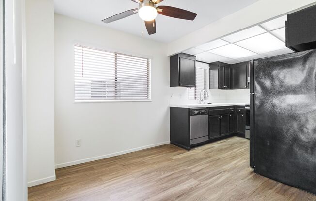 1 bed, 1 bath, $2,095, Unit 49