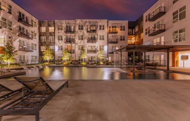 4600 Ross Exterior shot of pool