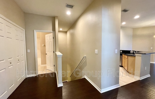 3 beds, 2 baths, 1,336 sqft, $2,450