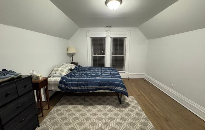 1 bed, 1 bath, 700 sqft, $2,055, Unit 3111-3F