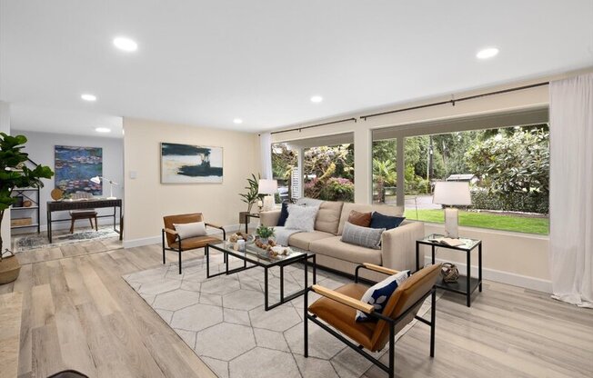 19103 2 AVE SE