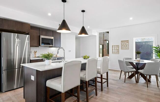 1 bed, 1 bath, 698 sqft, $1,399, Unit Unit 202