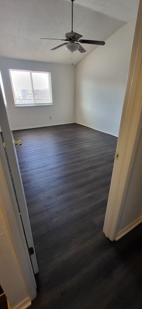 2 beds, 1.5 baths, 1,150 sqft, $1,120, Unit 5266A-LF