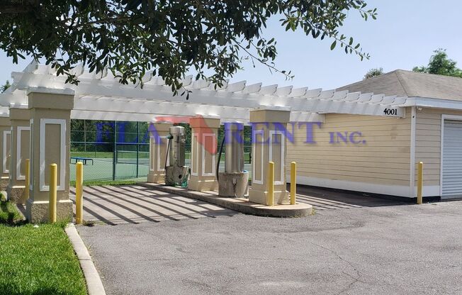 4 BR / 3 FULL BATH (INCLUDES 2 MASTERS) 2 STORY (NEAR DISNEY!) GATED COMMUNITY WITH COMMUNITY POOL!**