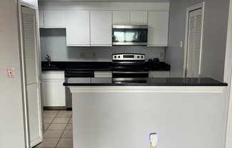 2 beds, 2 baths, 1,000 sqft, $2,000, Unit H125