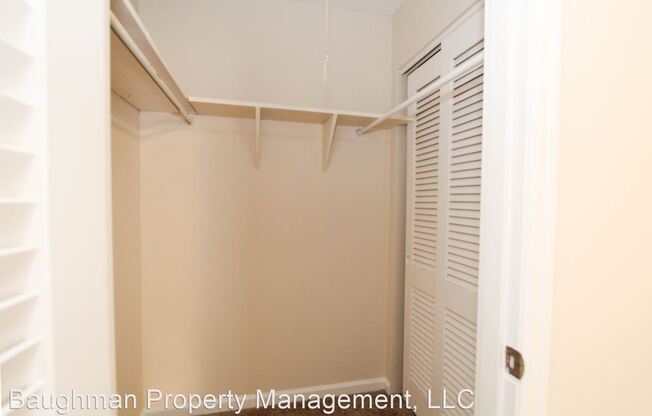 1353/1349 Royalty Court