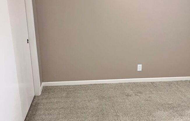 1 bed, 1 bath, 835 sqft, $1,009, Unit 169