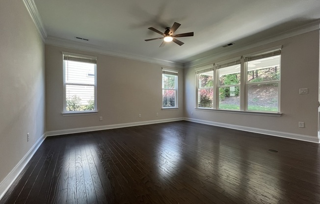 17027 CHALLORY GLN WAY