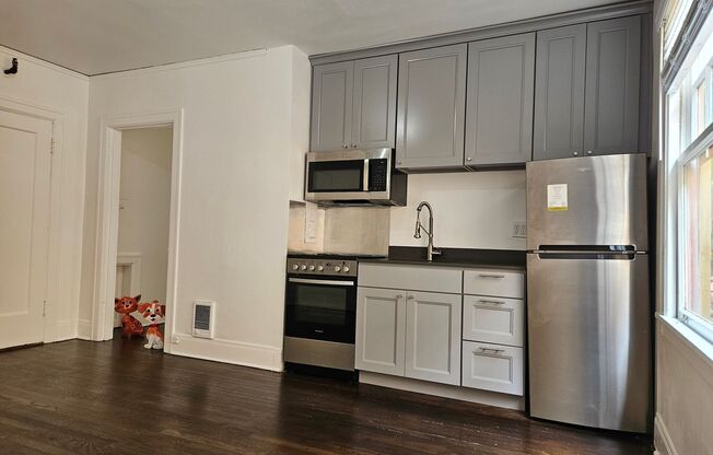 Greenway Apartments