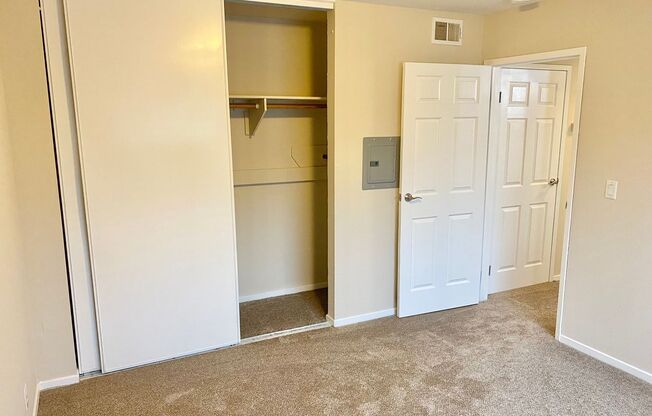 2 beds, 1 bath, $2,775, Unit #02