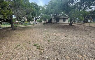 3 beds, 2 baths, $1,550