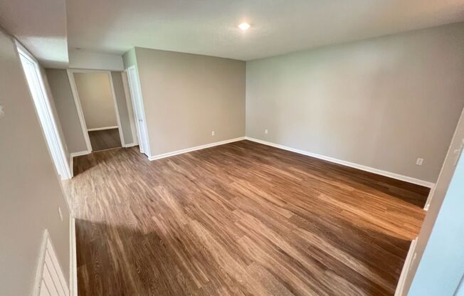Ligon Apartments- 2900 Ligon St