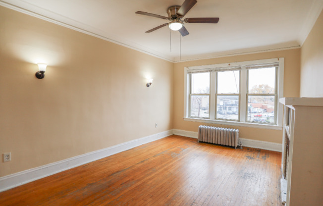 4747 N KENNETH
