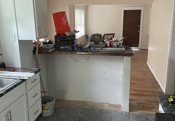 37 XX SHREVE AVE