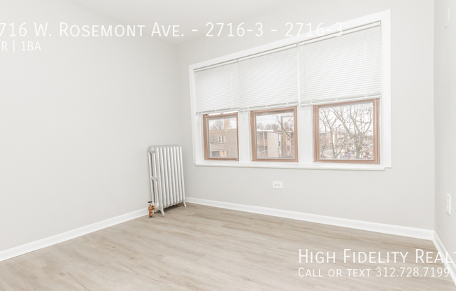 2716 W ROSEMONT AVE