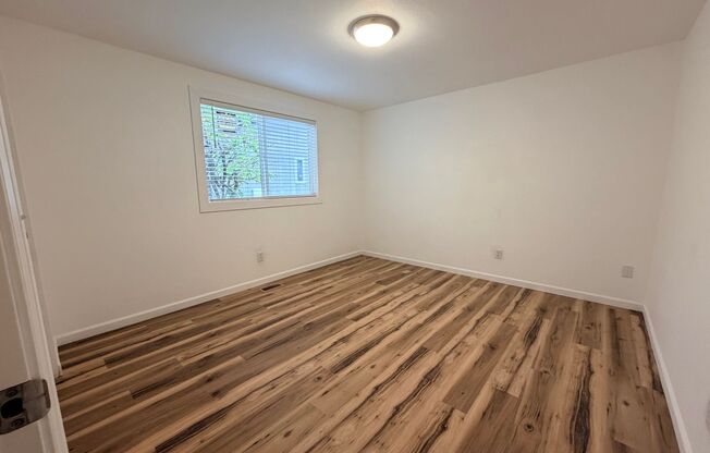 3 beds, 2 baths, $2,595