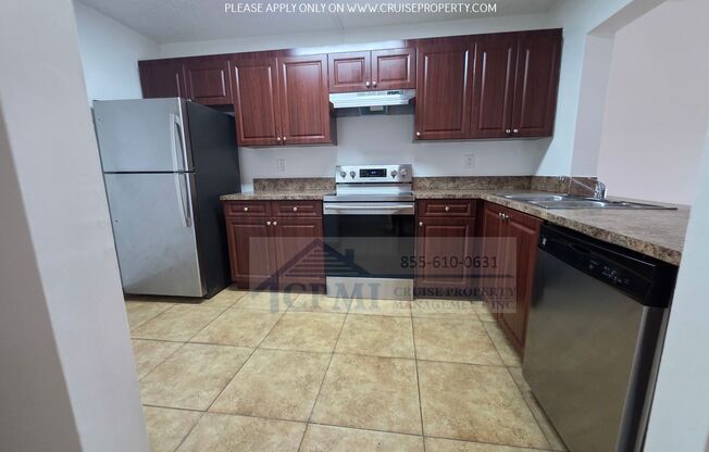 2 beds, 2 baths, 850 sqft, $1,975, Unit 2-204