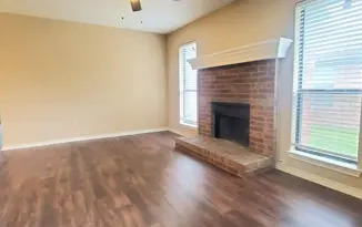 1432 BRIAR CIR