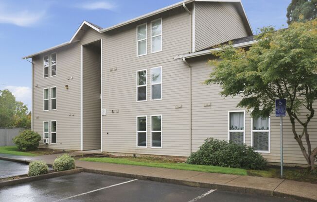 10th Avenue Apartments