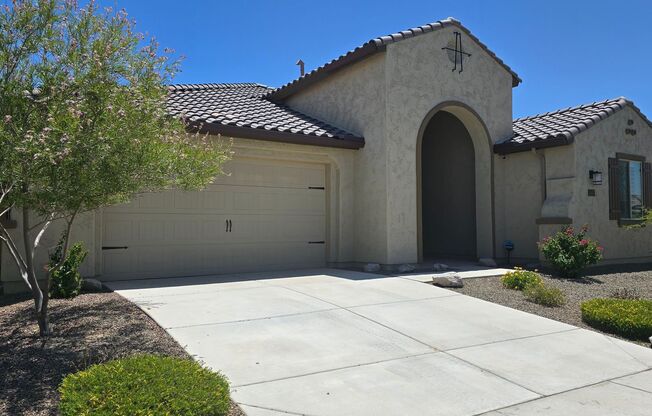 Incredible amenities! Resort style living in Estrella Mountain Ranch!