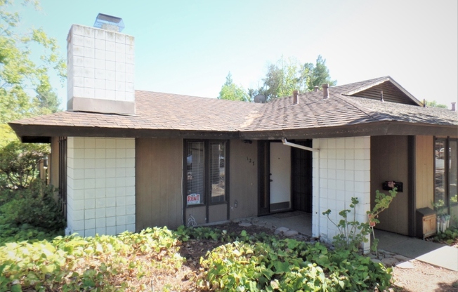 127 SHADOW MTN CT