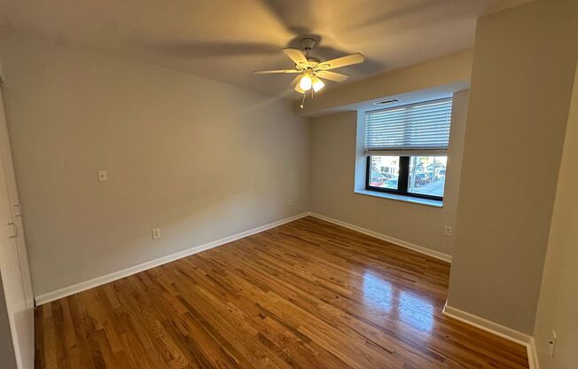 1 bed, 1 bath, 576 sqft, $1,600, Unit 507