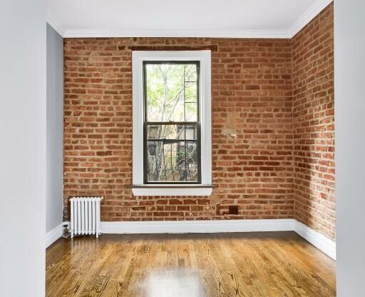 3 beds, 1 bath, $7,495, Unit 6F