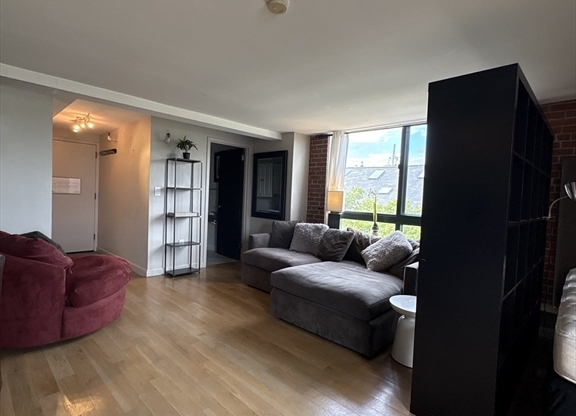 1 bed, 1 bath, 505 sqft, $2,700, Unit 1501