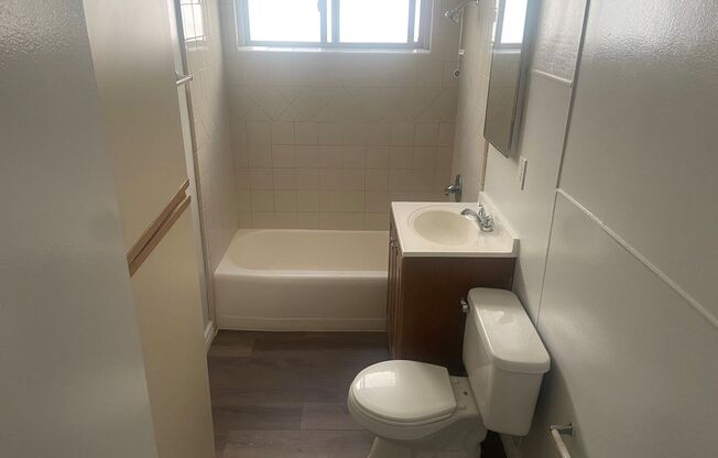 Studio, 1 bath, 422 sqft, $1,425, Unit 832 #05