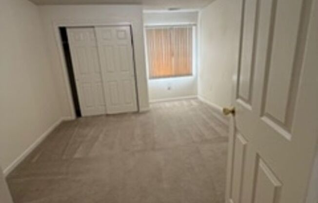 2 beds, 2 baths, 1,080 sqft, $1,189, Unit 58