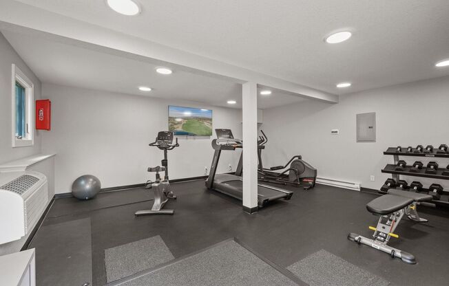 1 bed, 1 bath, 720 sqft, $1,345, Unit 103