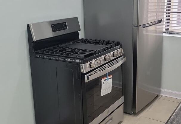 1 bed, 1 bath, 474 sqft, $1,737.08, Unit 17
