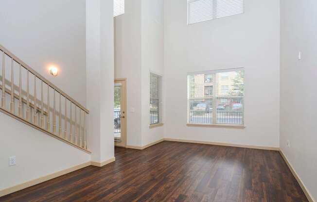 Multilevel unit with high ceilings, plenty of natural light from +3 windows, and gorgeous wood flooring.