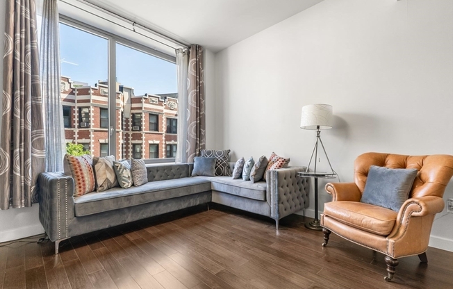 1 bed, 1 bath, 847 sqft, $3,800, Unit 309