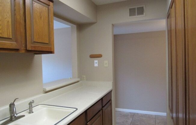 2 beds, 2.5 baths, $1,300