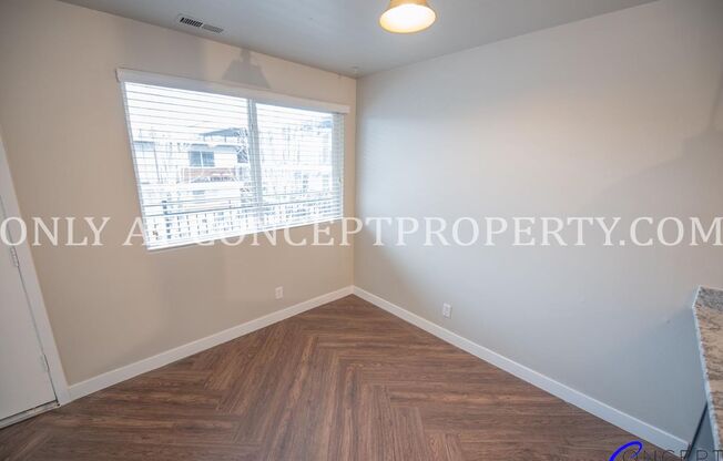 2 beds, 1 bath, 902 sqft, $1,695, Unit 14