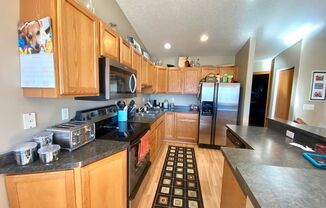 3 beds, 2 baths, $1,795