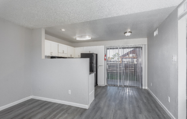 145 West Pioneer Parkway